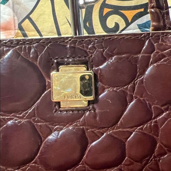 Furla Brown Embossed Leather Handbag - Picture 3 of 16